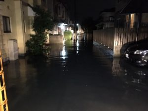 操南団地町内の冠水被害状況＝2,017年の台風時