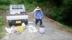 水路補修準備中