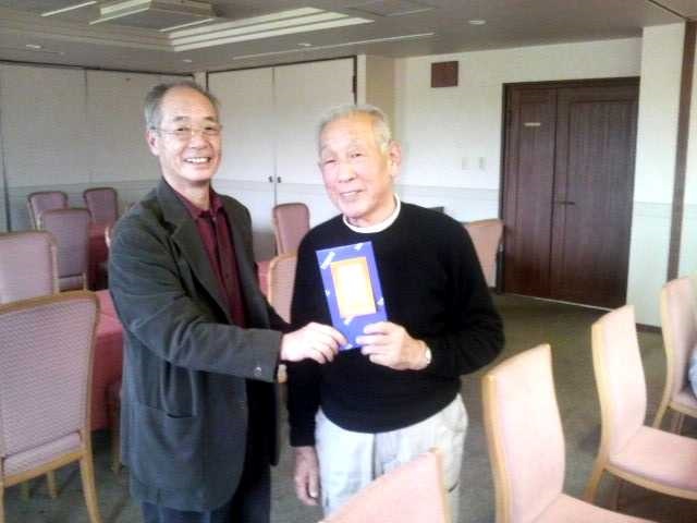 優勝の葛西さん。 87歳です!!!