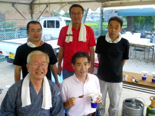 夜店に会沢代議士が話に来られました