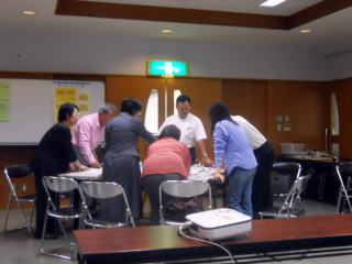 HUG(避難所運営ゲーム)