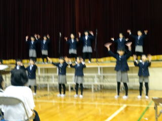小学生１５人