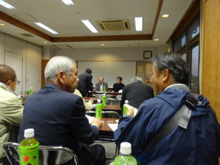 予算の審議