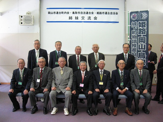 �o���𗬉�