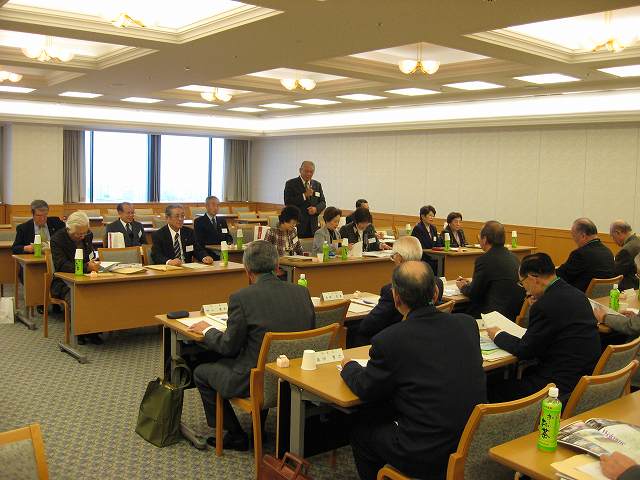 ���R�s�A�����������y�ђj�������Q���啔��@���C