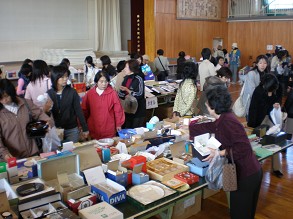 PTA�o�U�[���i�񋟕i�o�U�[�j