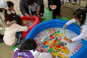 �X�[�p�[�{�[��������