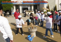 ���̎q���n�������āE�E�A�j�̎q�����ɂ͕����Ă��܂���B