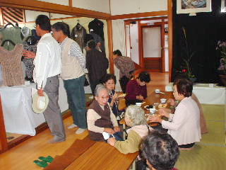 ��Q�O�񏯓��R�~���j�e�B�Ղ�@�Q