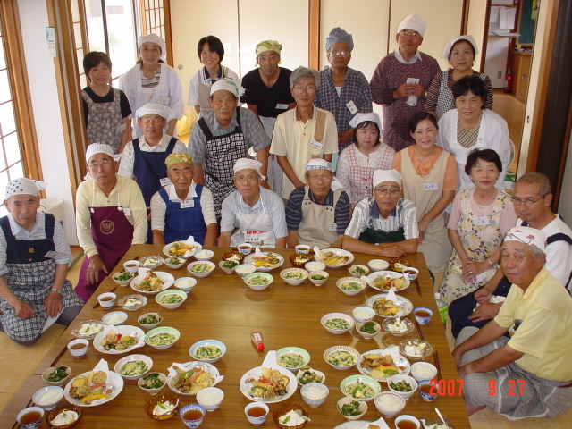 ��Q��j�����������@