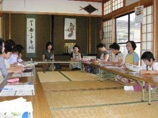 ��Q��h�{�����@�Q