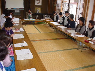 ��U��h�{�����@�P�@