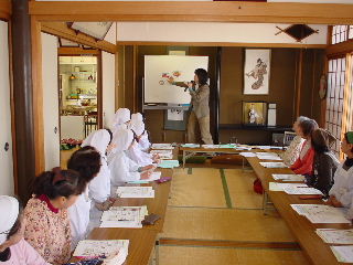 ��W��h�{�����@�Q