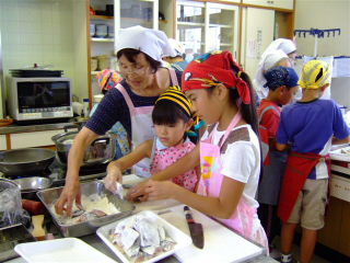 �e�q���������@�R