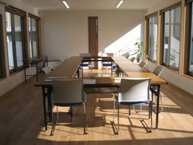 福泊公会堂の会議室 福泊公会堂の会議室