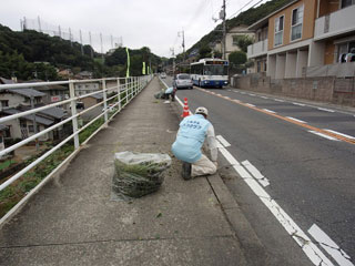 池ノ内バス停付近にて 池ノ内バス停付近にて