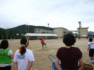 ソフトボール投げ ソフトボール投げ