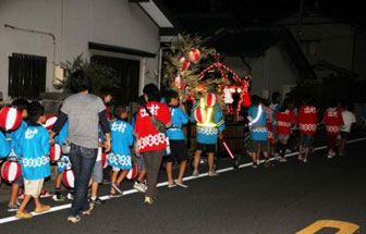 だんじり巡行(4) だんじり巡行(4)