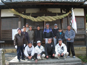 新しくなった拝殿の大注連縄 新しくなった拝殿の大注連縄