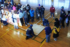 簡易担架作り方講習 簡易担架作り方講習