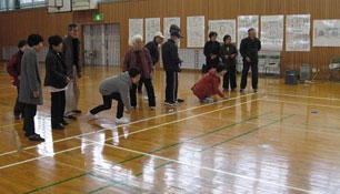 ディスコンに興じる参加者 ディスコンに興じる参加者