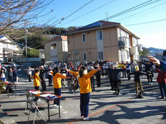 参加者全員でラジオ体操 参加者全員でラジオ体操