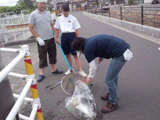ごみの回収作業 ごみの回収作業
