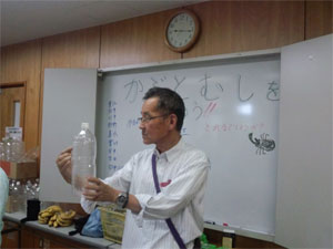 講師の近藤隆夫さん 講師の近藤隆夫さん