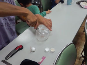 ペットボトルの加工(2) ペットボトルの加工(2)