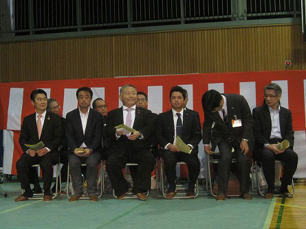 開会式に勢揃いしたご来賓の皆様 開会式に勢揃いしたご来賓の皆様