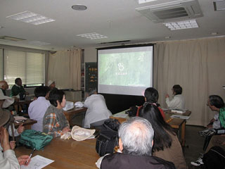 ビデオ鑑賞 ビデオ鑑賞