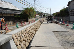 護岸も円山川合流地点まで到達しました。 護岸も円山川合流地点まで到達しました。