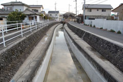 新世紀橋から南方向を望む 新世紀橋から南方向を望む