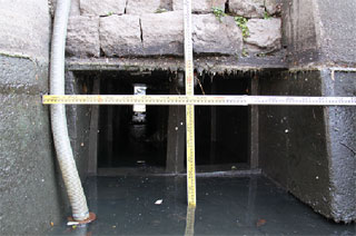 改修前の樋管 改修前の樋管